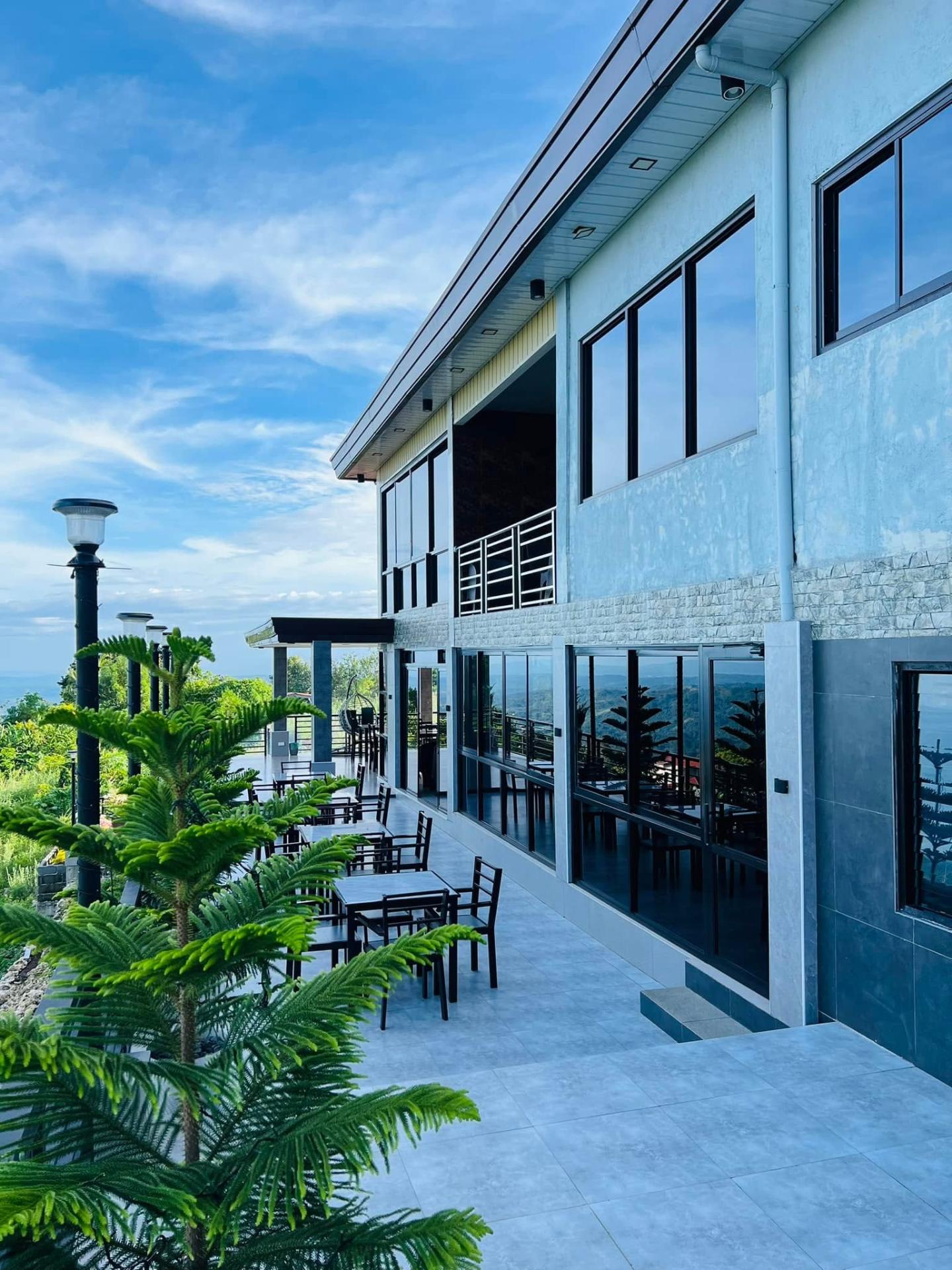 Outdoor terrace and viewing deck